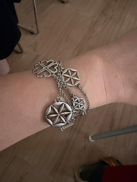 Náramok petra toth, petra toth