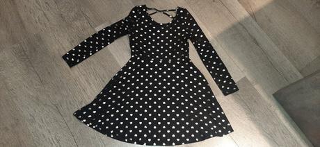 Dievcenske saty, 140