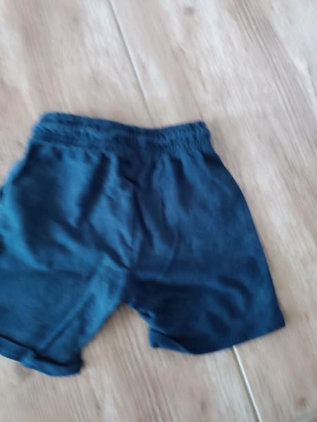 Šortky, pepco,110