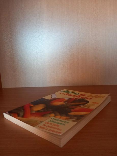 Jaro a léto v kuchyni - r. 2003, cz jazyk,