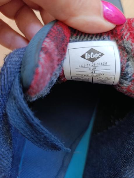 Prechodné, top stav, lee cooper,41
