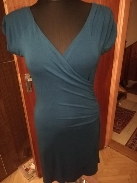 Prekladané šaty, 40