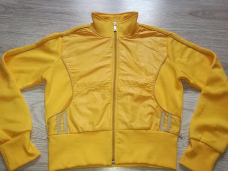 Perfektná mikinka po pás, s