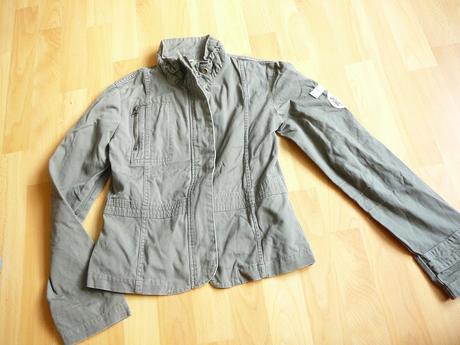 Dievcenska jarna bundicka, c&a,164