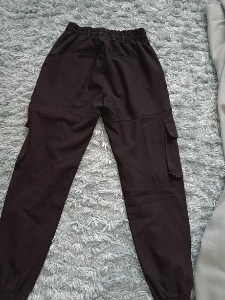 Kapsáčove nohavice, bershka,38