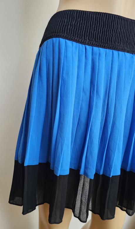 Skladaná sukňa, 