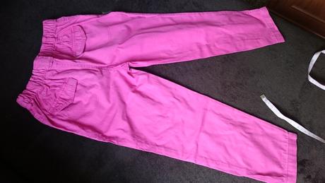 Ružové nohavice, 116
