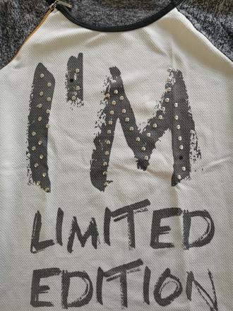 Krásne a mega pohodlné tričko s, s