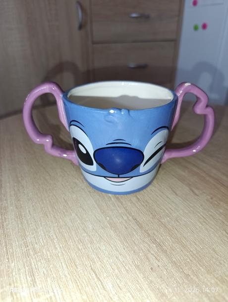 Stitch hrnček, 