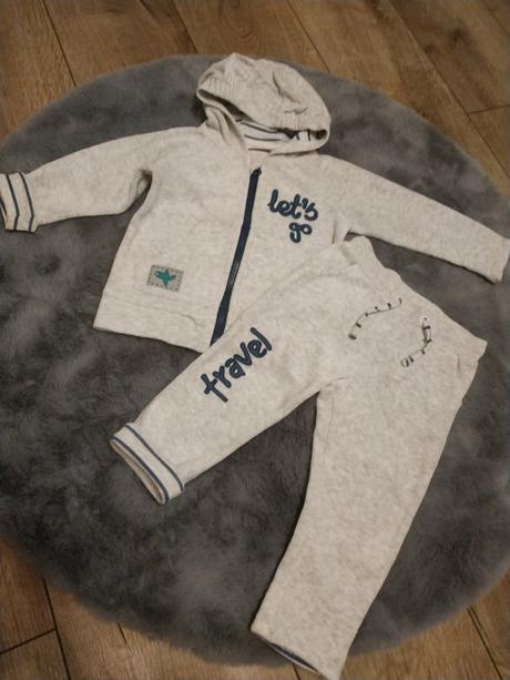 Tepláková súprava, 74