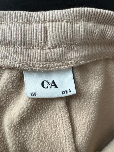 Dievčenské tepláky, c&a,158