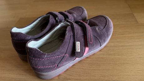 Kožené poltopánky, protetika,35