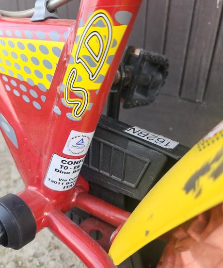 Detský bicykel, dino bikes,16