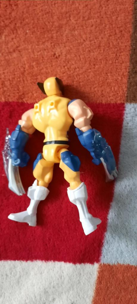 Postavička klbová - 16 cm, 