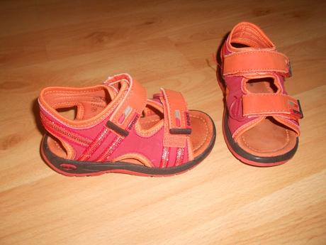 Dievčenské sandálky, deichmann,26