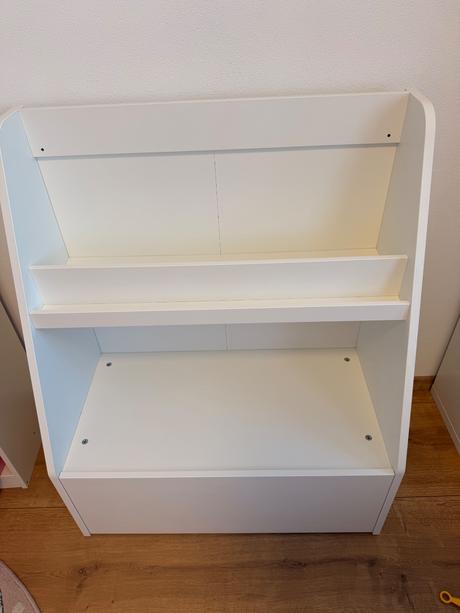 Regal na hracky ikea, 