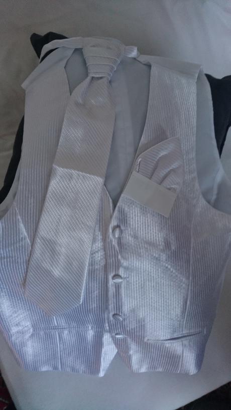 Slavnostne, svadobne,, m