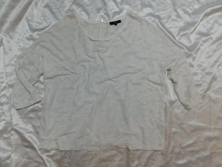 Kvalitny trendy pulover, 44