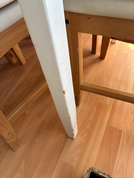 Jedalensky stol so 6 stolickami ikea, 