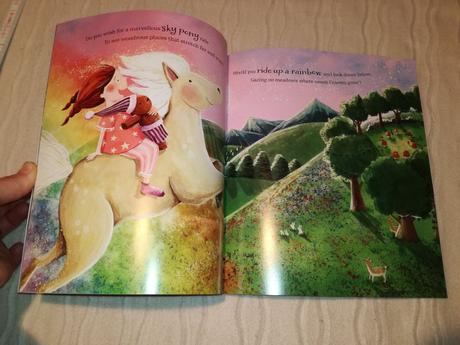 The littlest dreamer a bedtime journey nsp20,