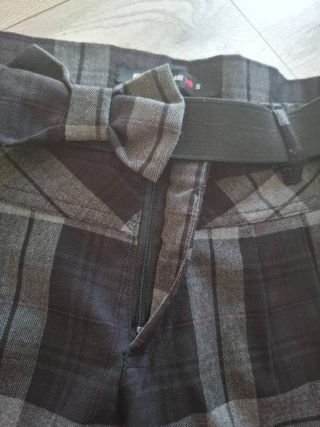 Dámske šortky na zimu, fishbone,s