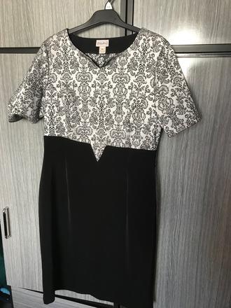 Spoločenské šaty, 42