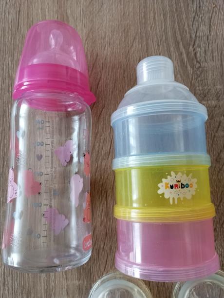 2x odsávačka mlieka s príslušenstvom, 