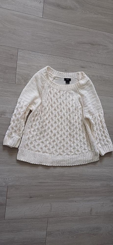 Sveter biely 36, f&f,s
