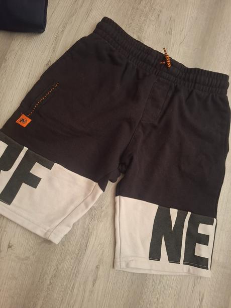 Kraťasy nerf (teplákové), 134