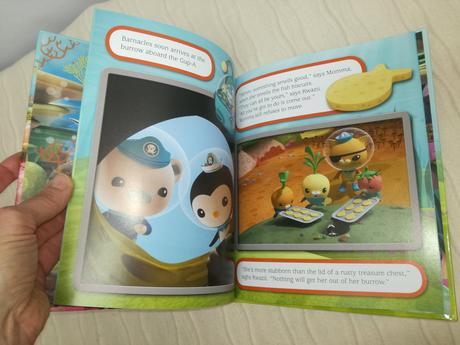 Octonauts sticker book / book / play set nwi18, 