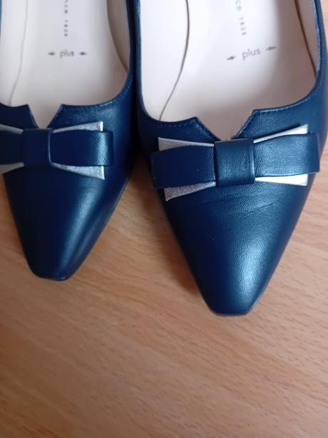 Modré kožené  topánky, 39