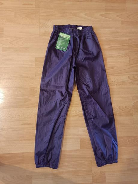 Dievčenské nohavice, 134