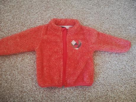 Chlpatý svetrik, lupilu,74