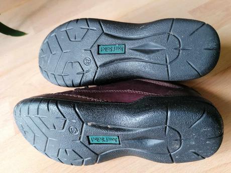 Kvalitné prechodné značkové topánky, 37