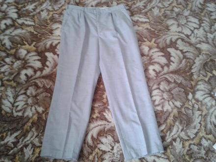 Sviatočné nohavice, 54