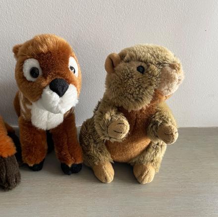 Plyšová srnka, veverička,