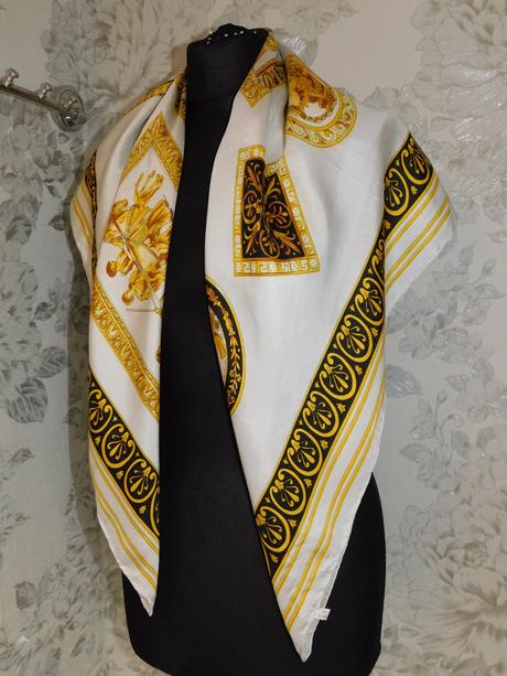 Kvalitná luxusna hodvabna elegantná šatka, l