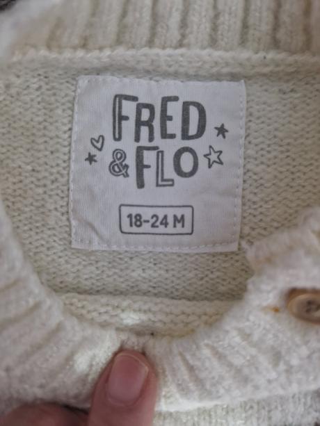 Vianočný sveter, f&f,92