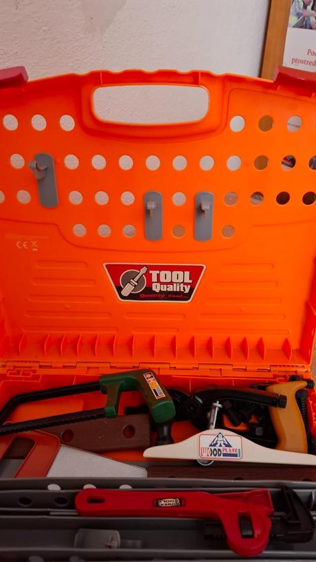 Detský pracovný stolík, 