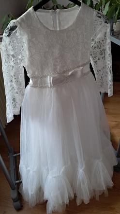 Šaty na svatbu pre drúžičku, 140