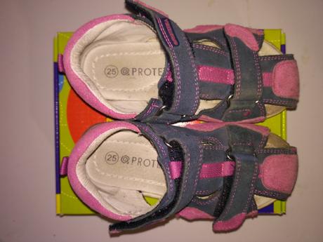 Sandalky, protetika,25