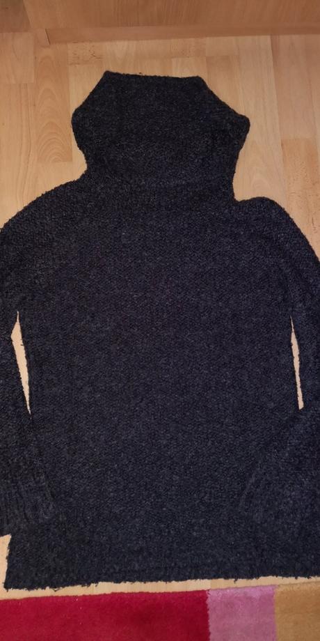 Hrubší rolák, c&a,xl