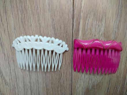 Elegantné plastové sponky do vlasov,