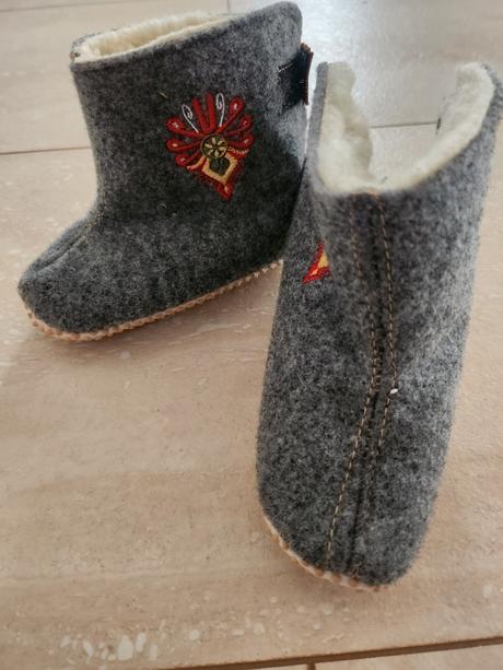 Kapce z ovčej vlny, 14cm, 21