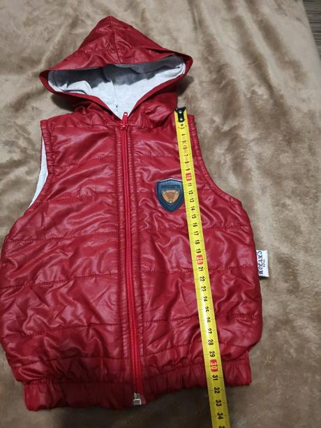 Vínová vestička, 74