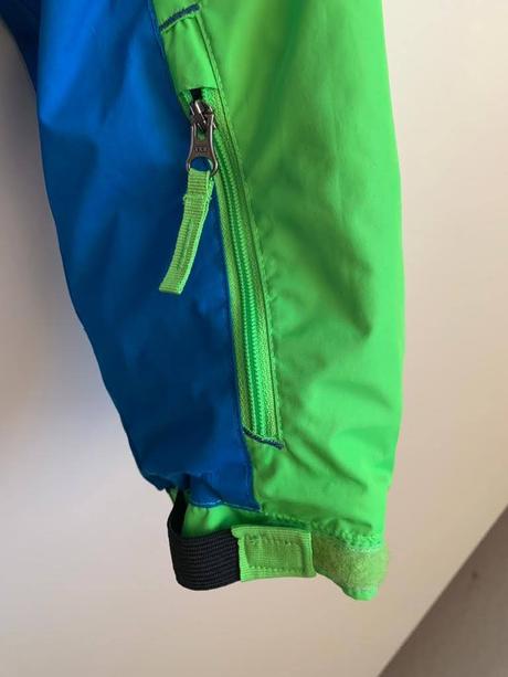 Chlapčenská lyžiarska bunda wedze a rukavice, decathlon,104