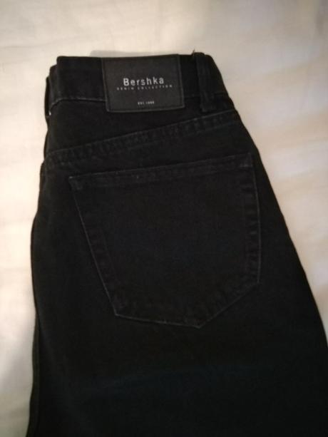 Čierne rifle bershka, bershka,34