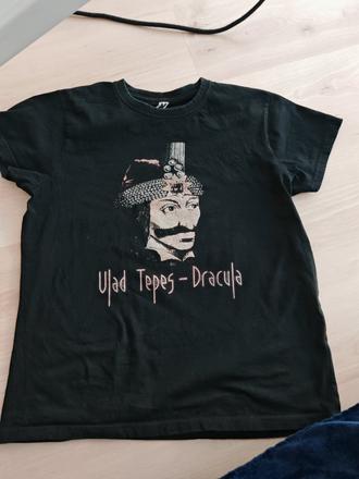 Tricko vlad tepes - dracula sadne od 152 s,m sadne, 