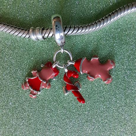 Prívesok medovníčky, 