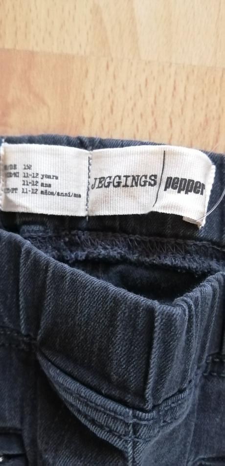 Dievčenské rifle na gumu, pepperts,152